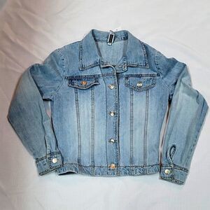Beautiful Forever 21 Jean Jacket!